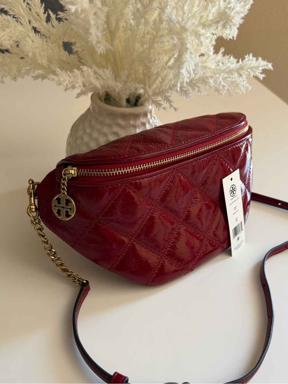 NWT Tory Burch Willa shine Belt Bag Leather Fanny Pack Crossbody in berry red
